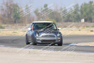 media/Sep-20-2025-Extreme Speed (Sat) [[1fcc23683c]]/Orange (Mid Intermediate)/Session 1 (Sunset)/